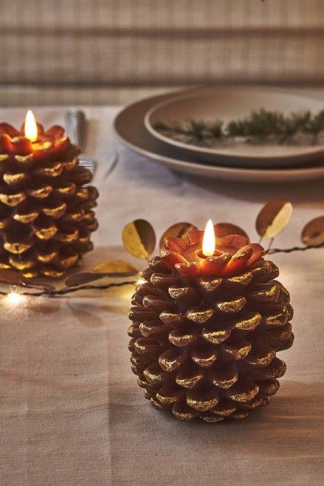 Pinecone Flameless Candle