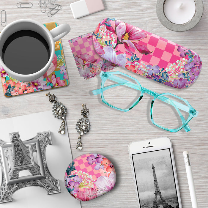Lisa Pollock Glasses Case and Lens Cleaner Set
