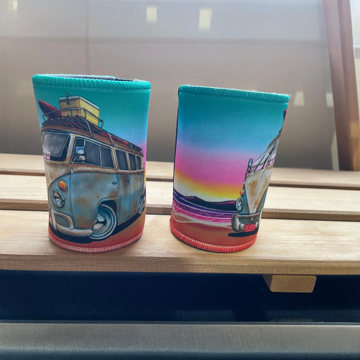 Rusty Kombi On The Beach Can Cooler