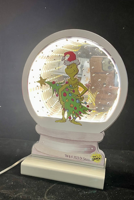 Dr Seuss Grinch and Tree Infinity Snow Globe - 20cm