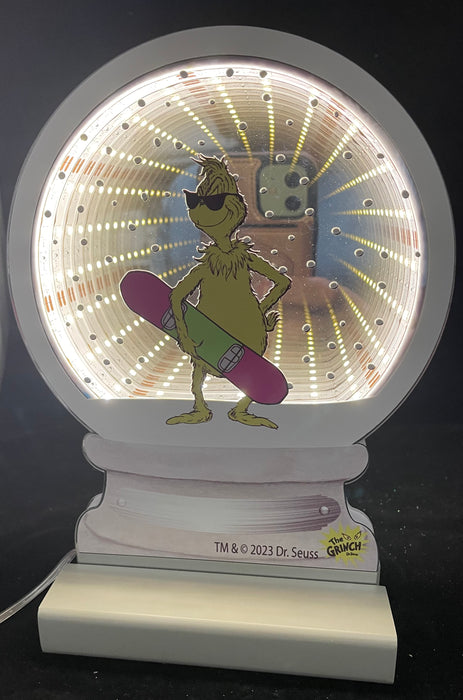 Dr Seuss Grinch Surfing Infinity Snow Globe - 20cm