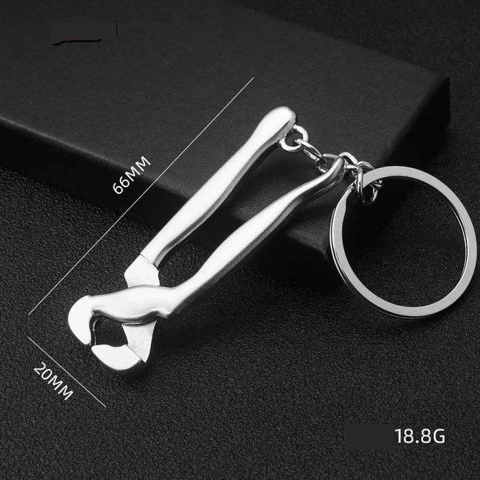 Fencing Pliers Metal Key Ring – Practical Gift for Him