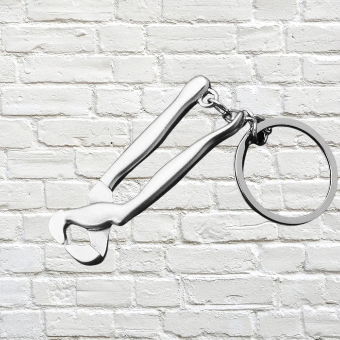 Fencing Pliers Metal Key Ring – Practical Gift for Him